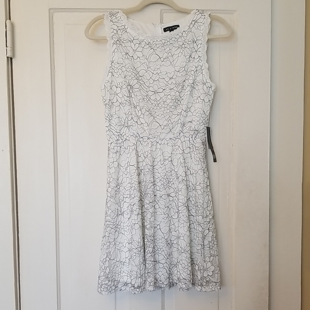 As U Wish White Floral Lace Dress(NWT)